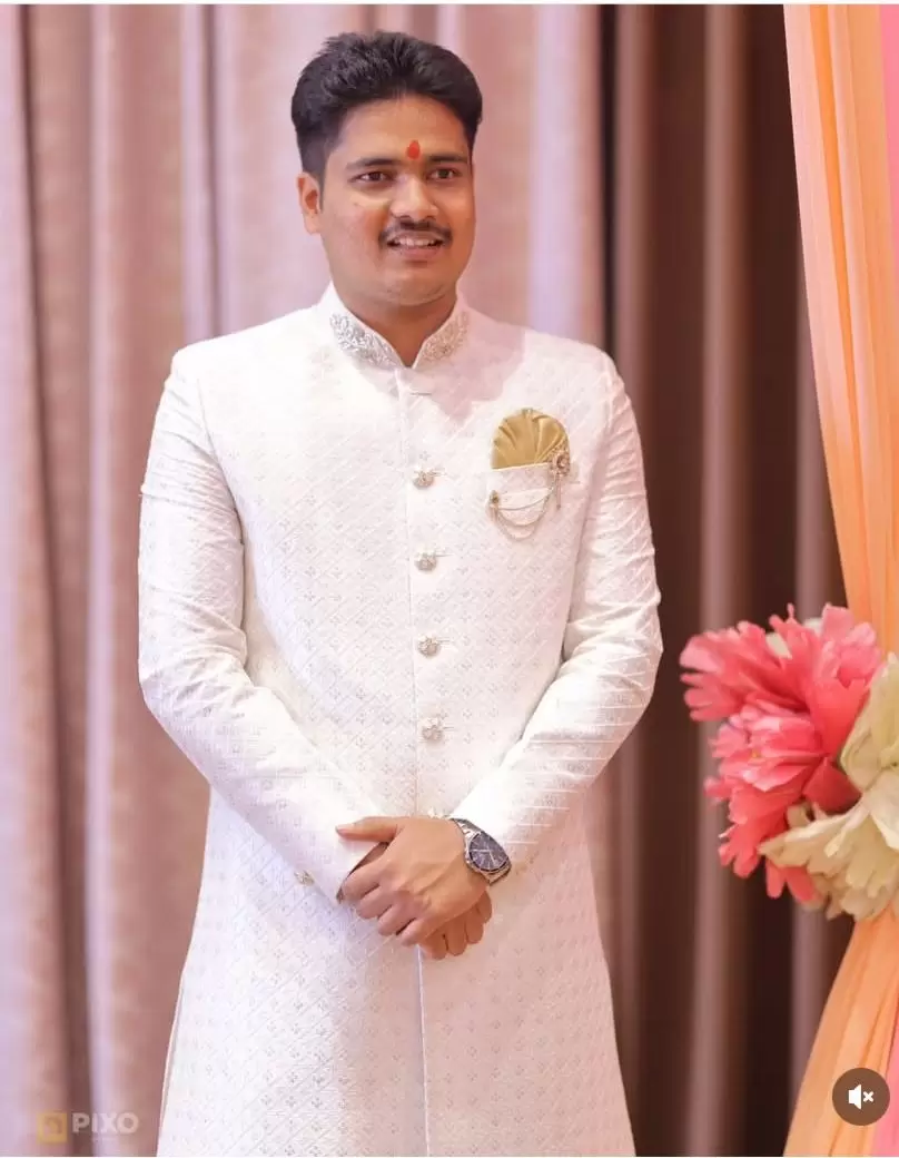 Groom Profile